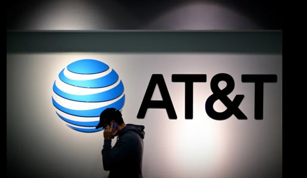 Massive data breach at AT&T